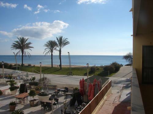 Cozy Apartment In Quarteira