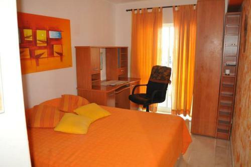Quarteira Excellent T2 Apartment