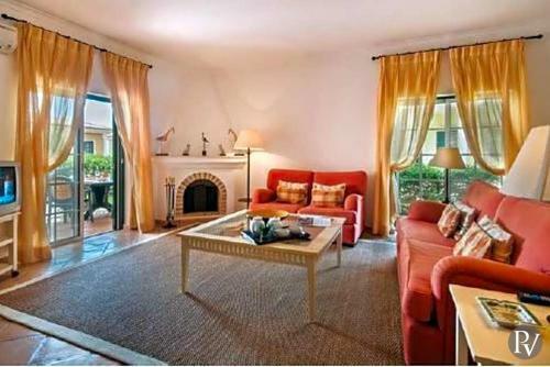 Quinta Do Lago Villa Sleeps 6 Pool