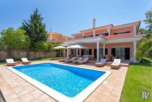 Quinta Do Lago Villa Sleeps 6 Pool T433233