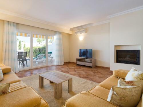 Villa V2 Garr�o 650m From The Beach