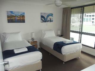 Residencia Victoria Square Apartments