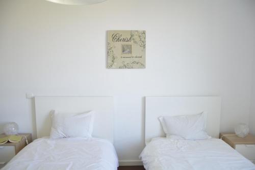 Two Bedroom Apartment By The Sea