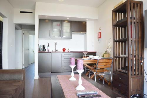 Two Bedroom Apartment By The Sea