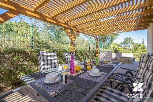 Villa Joy