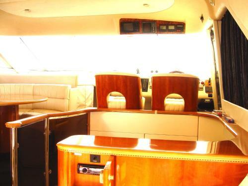 Bed & Breakfast Porto Yacht - Douro Charter