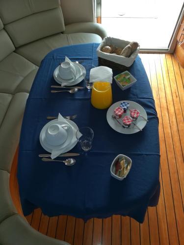 Bed & Breakfast Porto Yacht - Douro Charter