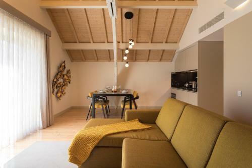 Santa Catarina Apartments