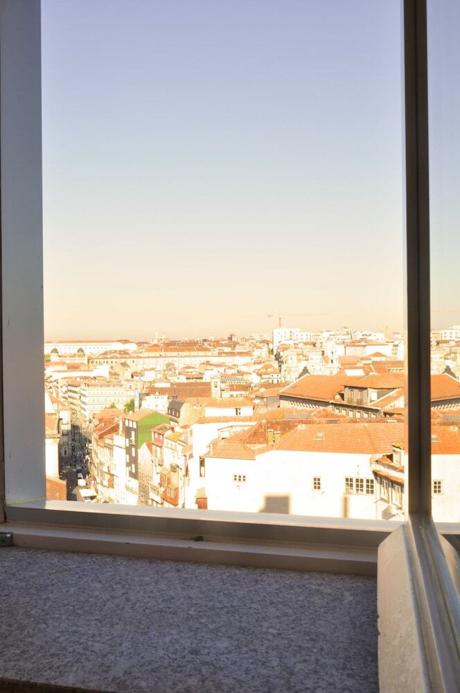 Hotel Mystay Porto Batalha