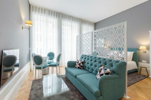 Hostal Villa Mouzinho Apartments & Suites