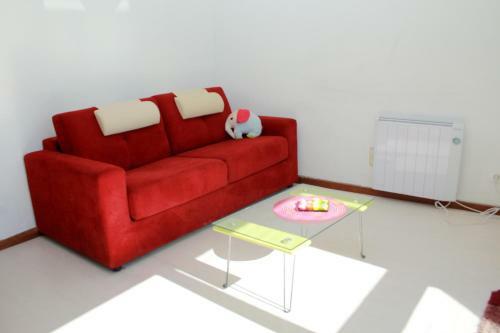 Cozy Apartment With Terrace