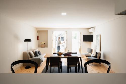 Hostal La Maison Aires Apartments