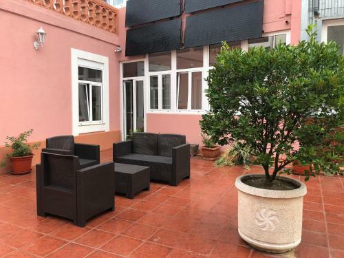 Hostal Haobo Porto Center
