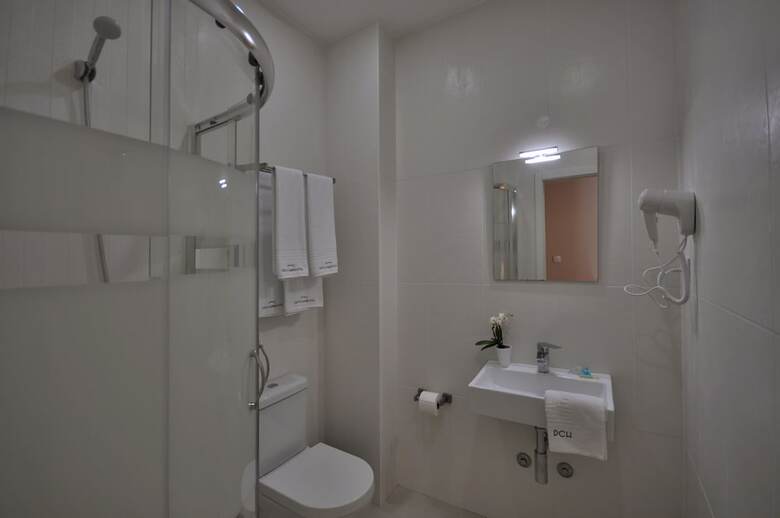 Porto Charming Hotel