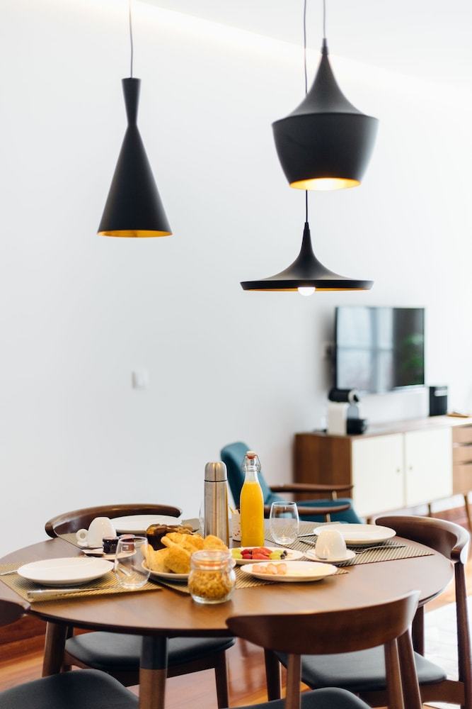 Hostal Myo Design House