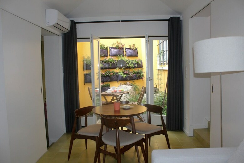 Arco Apartments