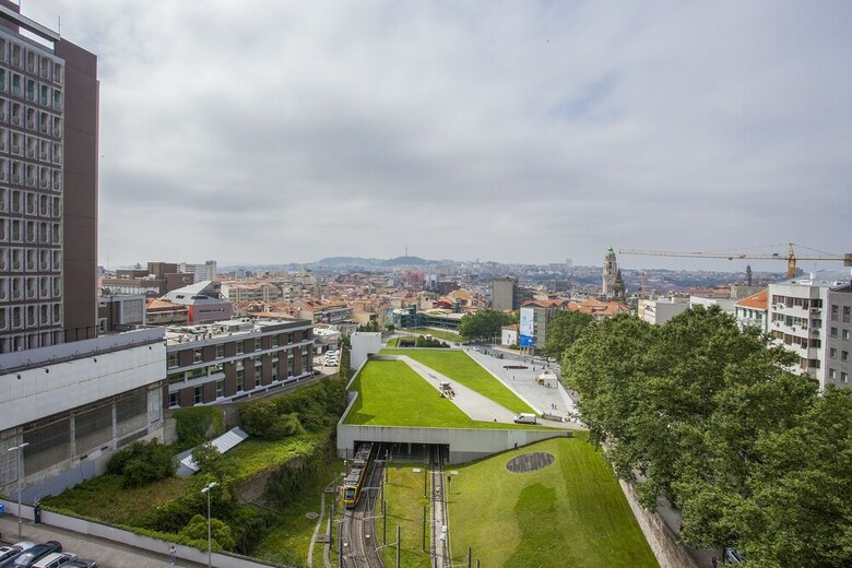 Liiiving In Porto | Downtown View Apartment