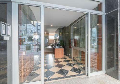 Bo - Julio Dinis * Apartments