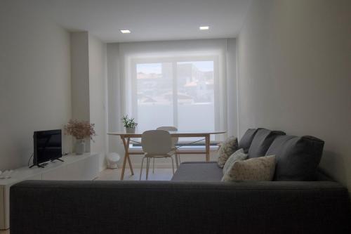 Apartamento Cl Alfredo Magalhaes I