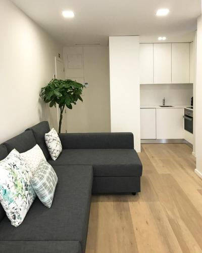 Apartamento Cl Alfredo Magalhaes I