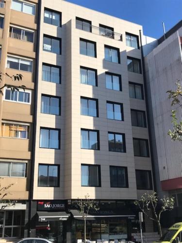 Apartamento Cl Alfredo Magalhaes I