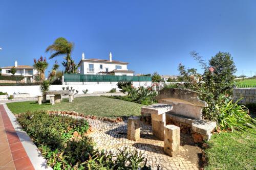 Guia Villa Sleeps 10 Pool Air Con Wifi