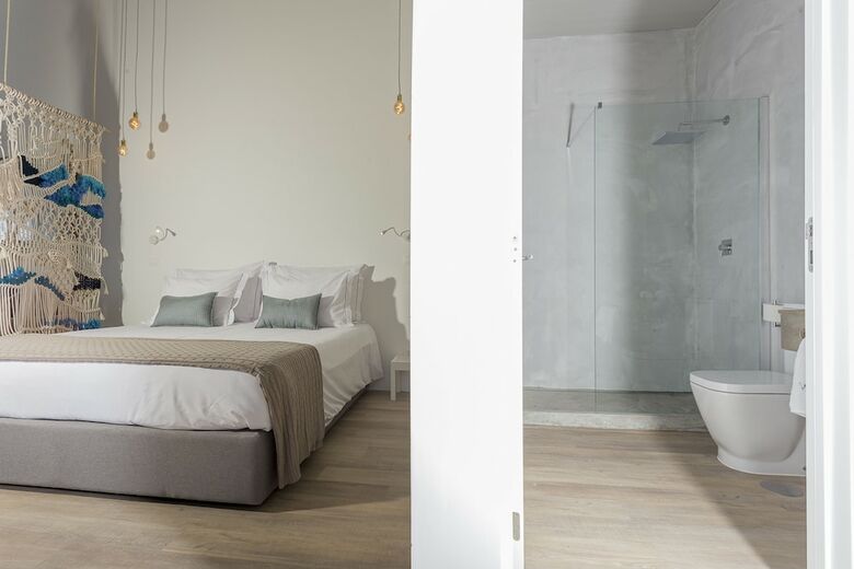 Hotel White Exclusive Suites & Villas