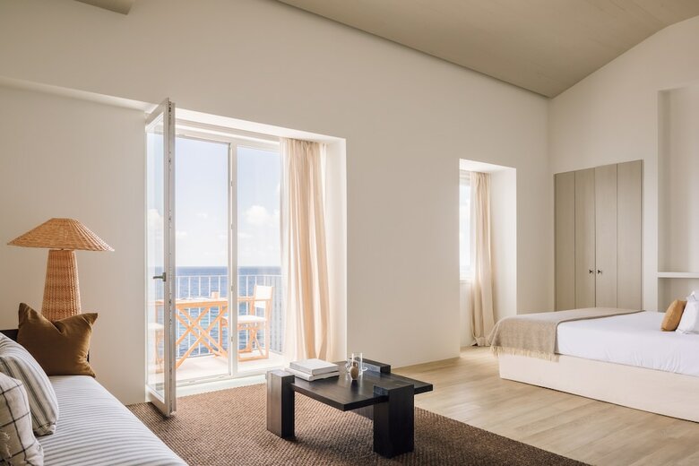 Hotel White Exclusive Suites & Villas