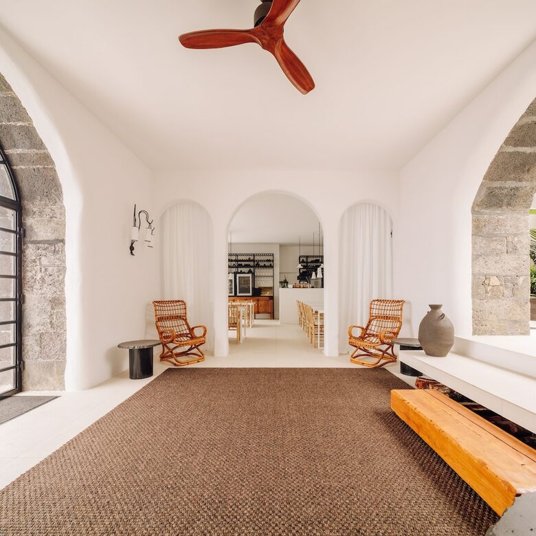 Hotel White Exclusive Suites & Villas