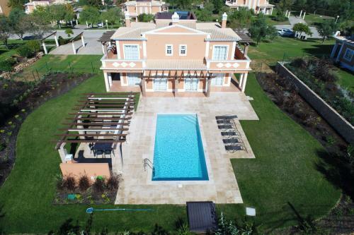 Hotel Colina Villas With Private Pool