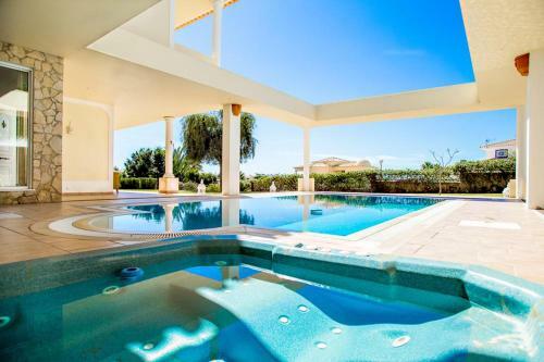 Villa Ferragudo By Galantevasques
