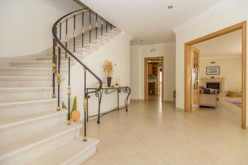 Villa Ferragudo By Galantevasques
