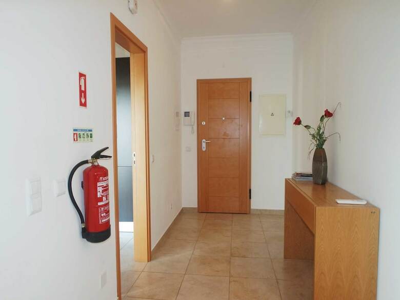 B26 - Palmeiras Top-floor Apartment