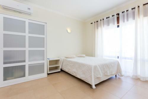 Carol's Beco Apartments By Seewest
