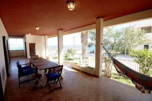 Apartment On The Beach Dona Ana By Amcf