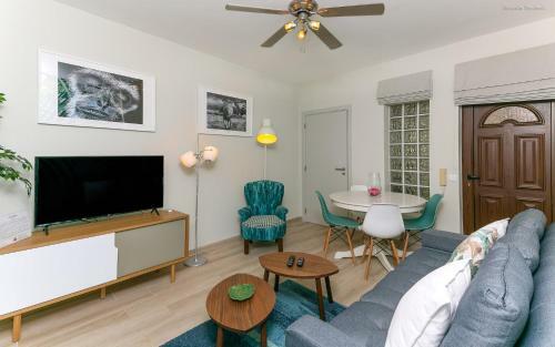 B20 - Rampart Oldtown Apartment