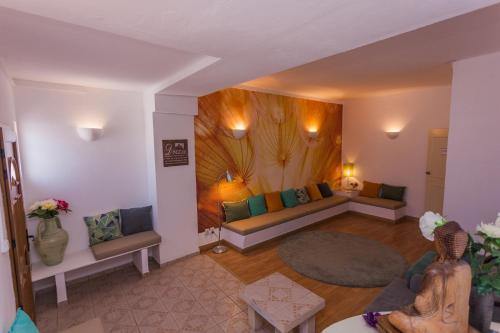 Hostal Lalitana Guest House