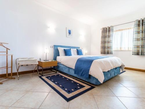 Casa Monte Cristo Apartments - Plum