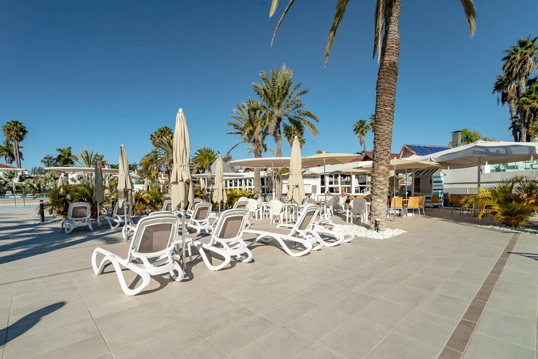 Apartamentos Livvo Dunagolf Suites