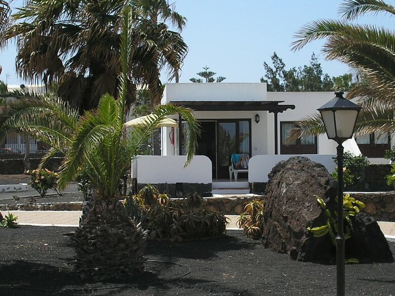Apartamentos Playa Limones