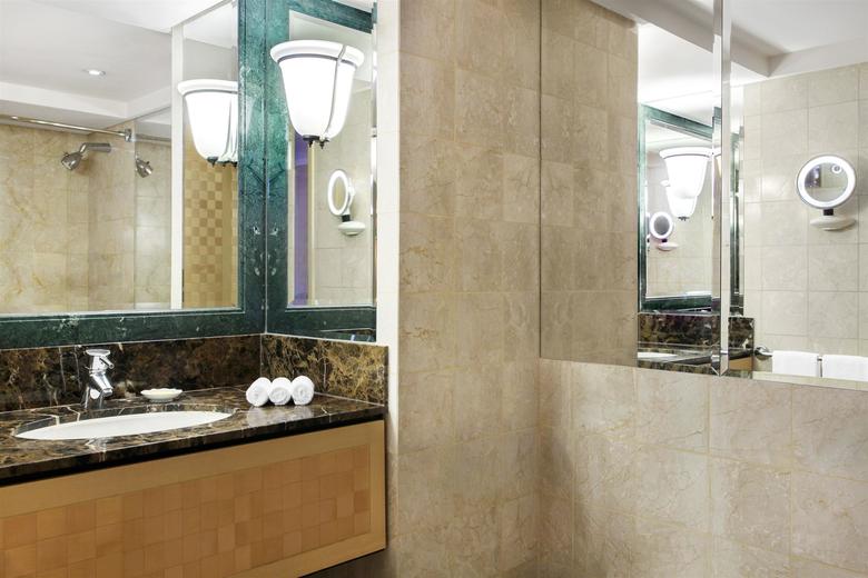 Sheraton Bahrain Hotel