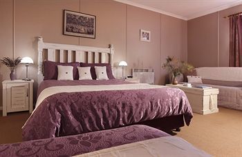 Bed & Breakfast Redcliffe House