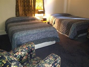 Terrace Central Bed And Breakfast Hotel
