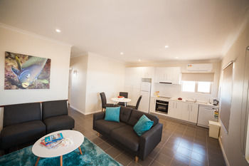 Hotel Exmouth Escape Resort