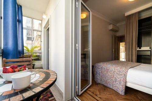 Urbanaas Lisbon Anjos Apartment