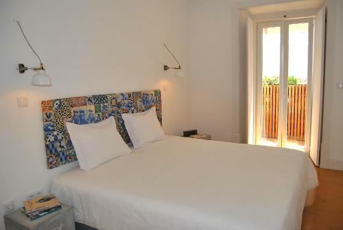 Ama Apartments