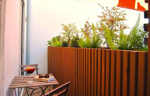 Ama Apartments