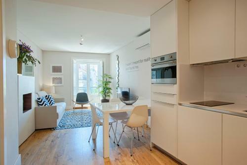Chiado Square Apartments | Lisbon Best Apartments