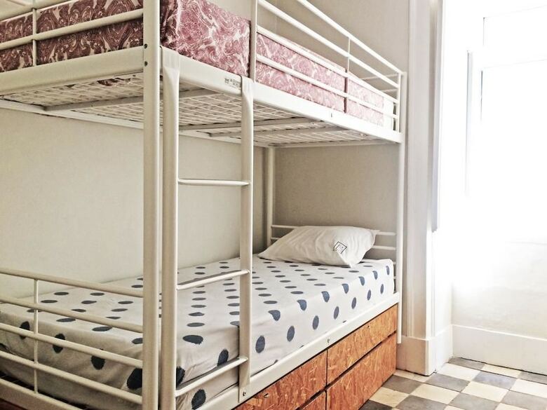 Hostal Friendly Hills Bairro Alto