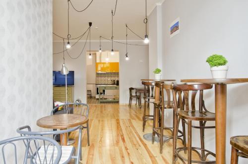 Hostal Feel Lisbon B&B
